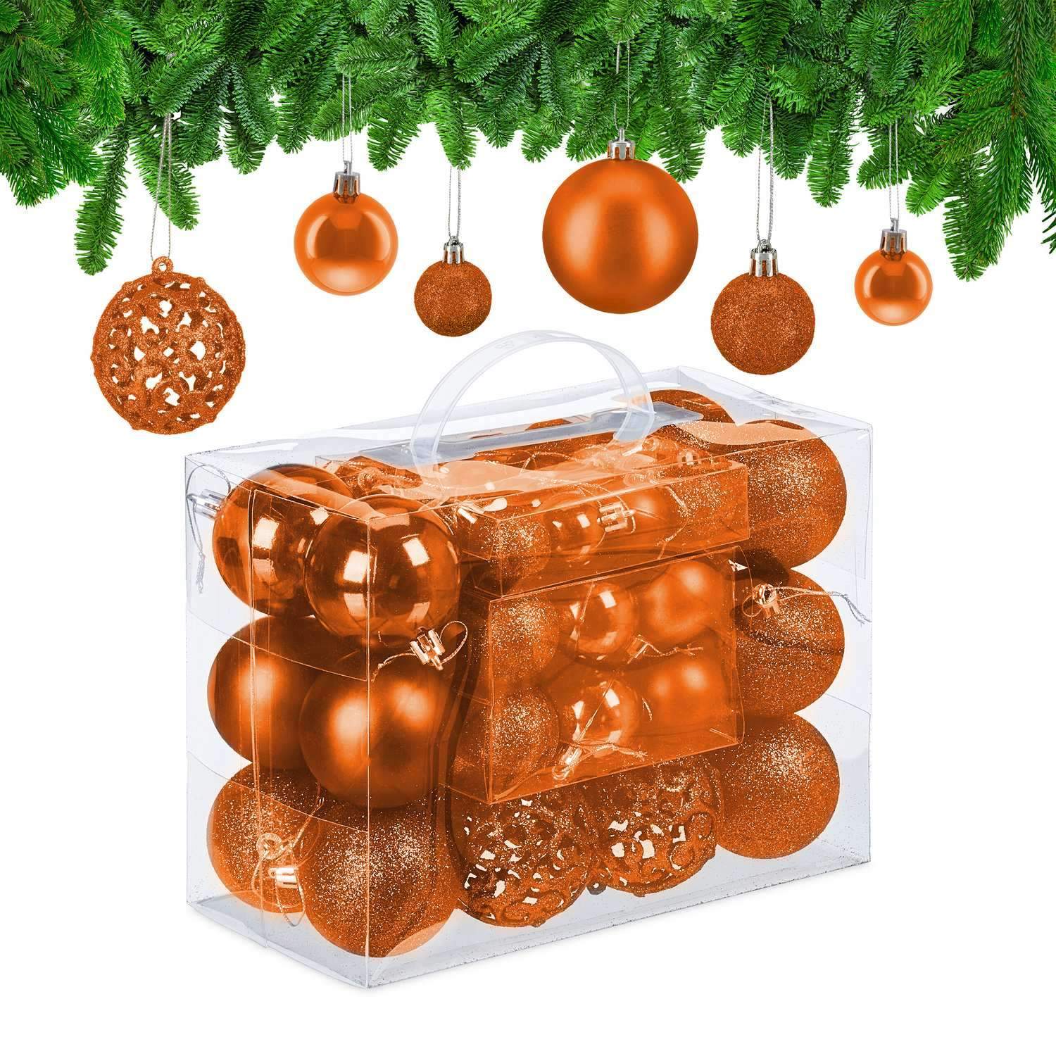 Sett med juletrekugler – 50 skinnende og glitrende ornamenter