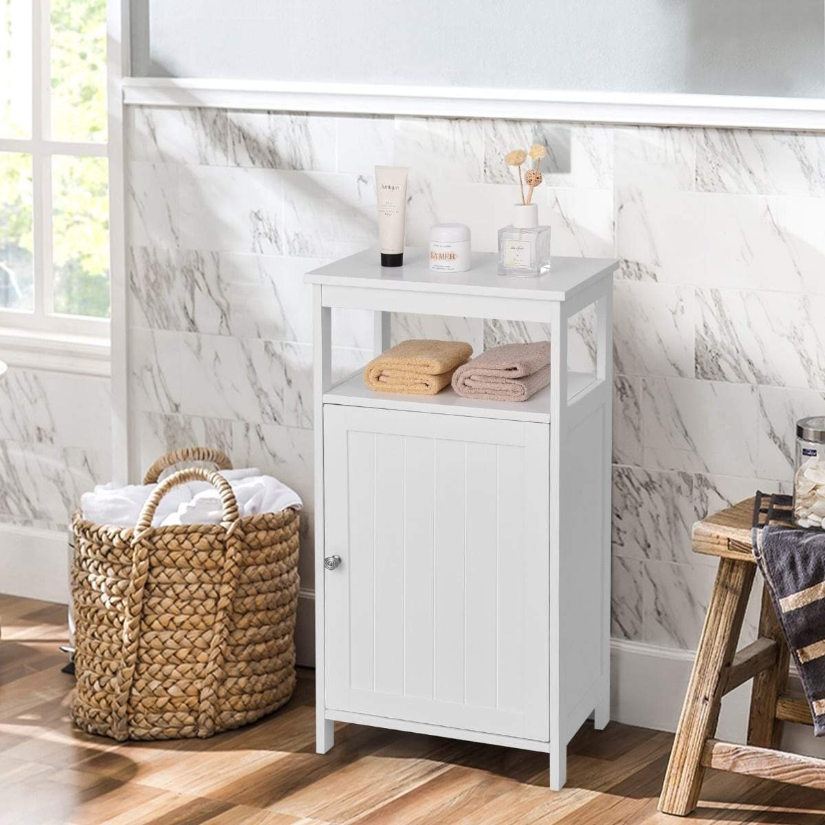 Baderomsskap med justerbar hylle – hvit MDF, moderne design